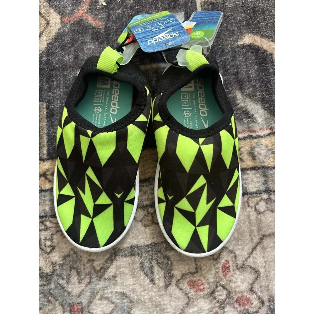 Speedo Boys Size 7 8 Beach Booties - Black/Neon-Green, Medium (7-8)